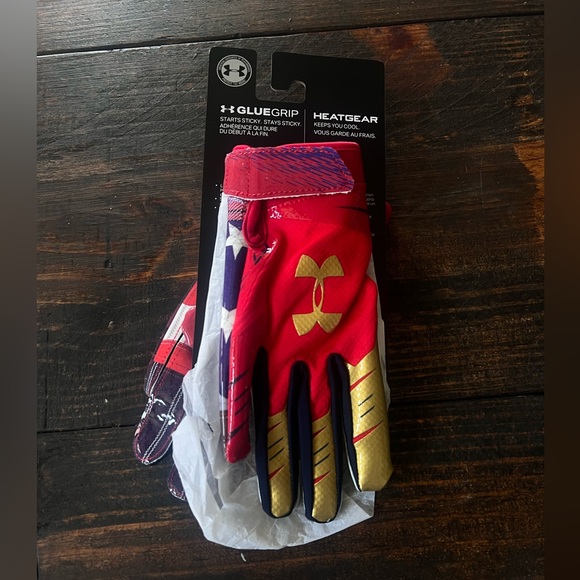 Under Armour UA USA Football Gloves Youth Large - Picture 1 of 4